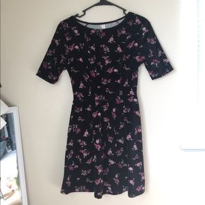 Black velvet dress